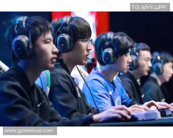 电竞比分分析和平精英赛事中LNG团队整体压制与失误的深度探讨 电竞比分分析和平精英赛事中LNG团队整体压制与失误的深度探讨