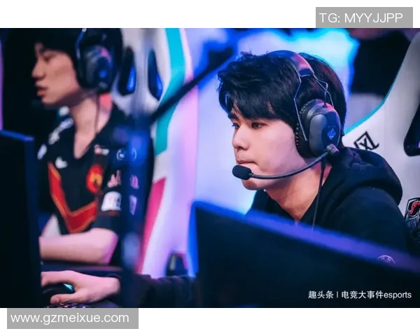 esports数据英雄联盟实力排行榜揭晓FPX强势登顶第三名引发热议